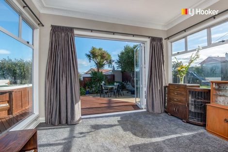 Photo of property in 16 Hunt Street, Andersons Bay, Dunedin, 9013