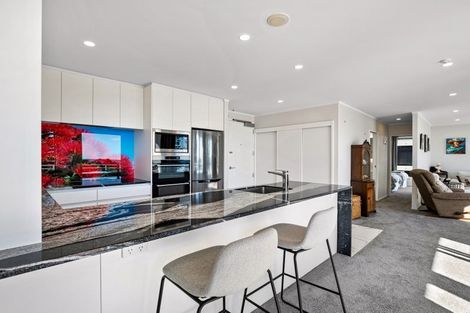 Photo of property in 405/23 Maunganui Road, Mount Maunganui, 3116