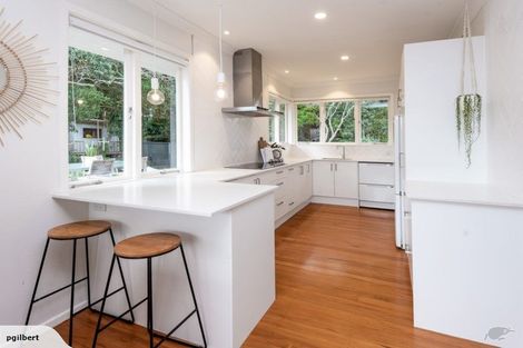Photo of property in 2/12 Howe Street, Howick, Auckland, 2014