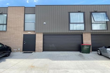 Photo of property in 3/31 Kenderdine Road, Papatoetoe, Auckland, 2025