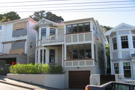 Photo of property in 58 Hawker Street, Mount Victoria, Wellington, 6011