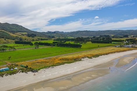 Photo of property in 1060 Collingwood-puponga Main Road, Pakawau, Collingwood, 7073