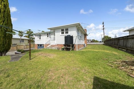 Photo of property in 41 St Leonards Road, Kelston, Auckland, 0602