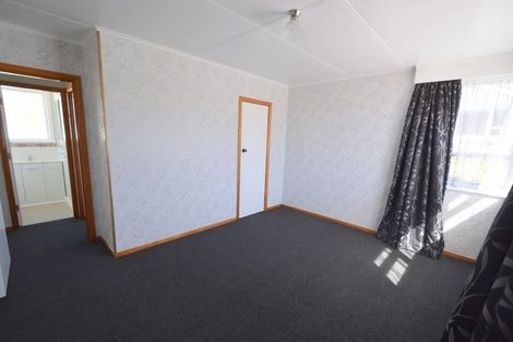 Photo of property in 42 Roslyn Street, Taumarunui, 3920