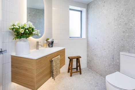 Photo of property in 17 Helmores Lane, Merivale, Christchurch, 8014