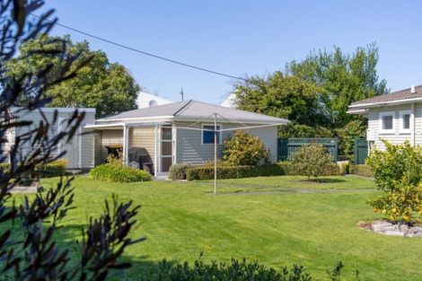 Photo of property in 39 Grey Street, Martinborough, 5711