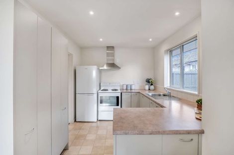 Photo of property in 1/117 Yaldhurst Road, Sockburn, Christchurch, 8042