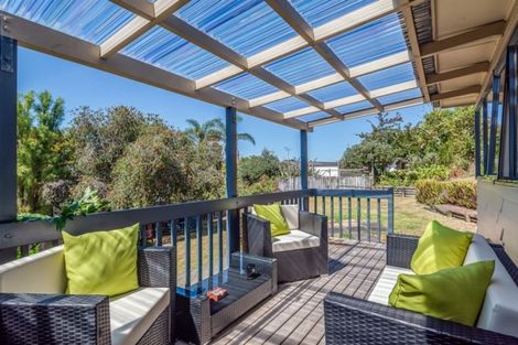 Photo of property in 20 Belmont Terrace, Milford, Auckland, 0620