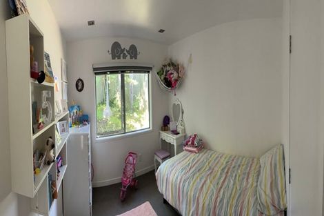 Photo of property in 3/27 Stanley Road, Glenfield, Auckland, 0629