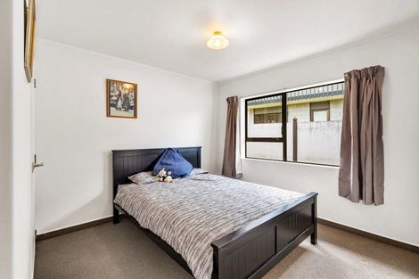Photo of property in 6 Cumberland Rise, Taradale, Napier, 4112