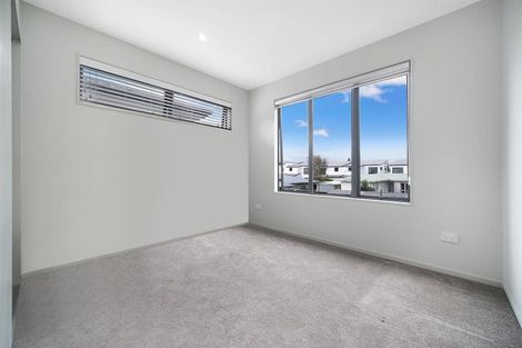 Photo of property in 11a Kent Road, Manurewa, Auckland, 2102