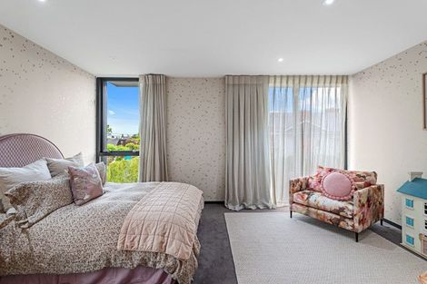 Photo of property in 68 Garden Road, Merivale, Christchurch, 8014