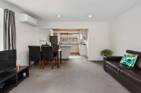 Photo of property in 3/155 Bowhill Road, New Brighton, Christchurch, 8083