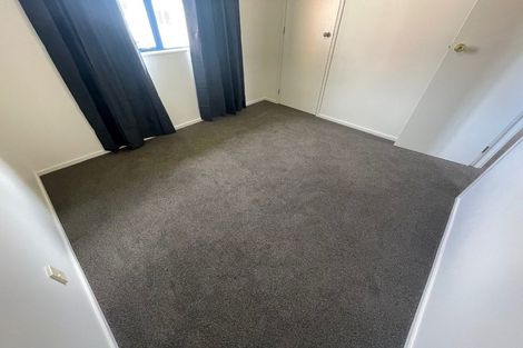 Photo of property in 1a Kent Road, Manurewa, Auckland, 2102