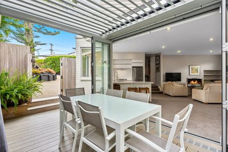 Photo of property in 53a Kowhai Road, Mairangi Bay, Auckland, 0630