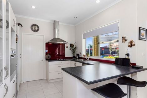 Photo of property in 8 Testacea Lane, Papamoa Beach, Papamoa, 3118