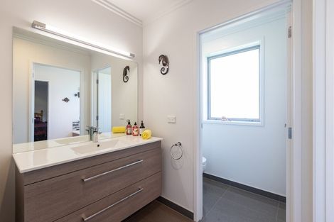 Photo of property in 2/16 Dune View Drive, Mangawhai, 0505