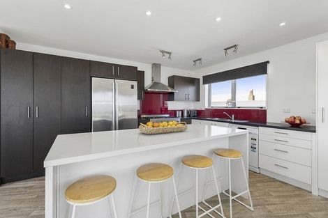 Photo of property in 22a Main Road, Titahi Bay, Porirua, 5022