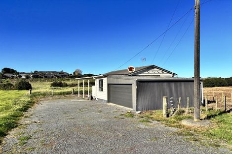 Photo of property in 3 Rogers Road, Pukehina, Te Puke, 3186
