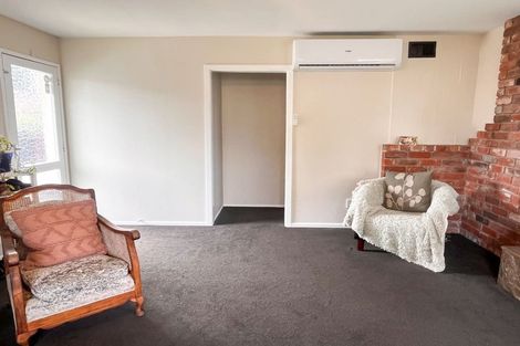 Photo of property in 2/29 Kuaka Crescent, Bromley, Christchurch, 8062