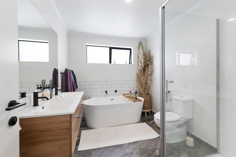 Photo of property in 112 Whenuapai Drive, Whenuapai, Auckland, 0618