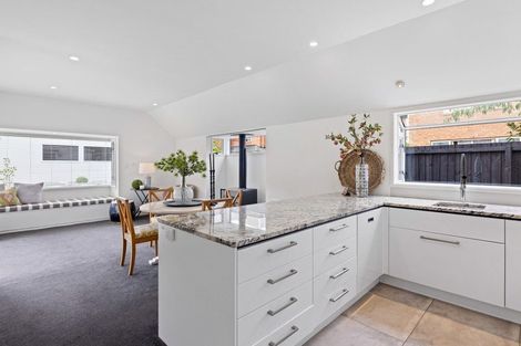 Photo of property in 137c Memorial Avenue, Burnside, Christchurch, 8053