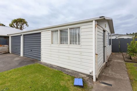 Photo of property in 1 Byron Street, Greymouth, 7805