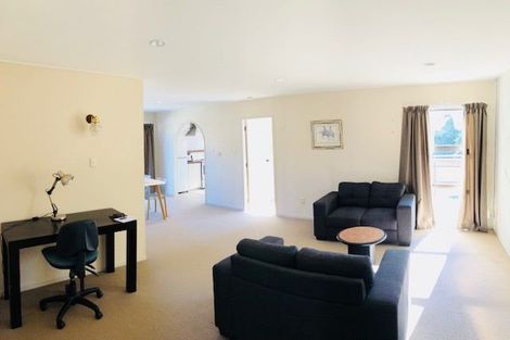 Photo of property in 10/10 Hunter Street, Hamilton Lake, Hamilton, 3204