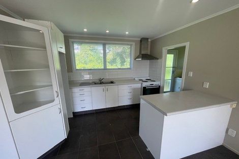 Photo of property in 2/1 Bronwyn Place, Torbay, Auckland, 0630