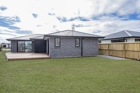 Photo of property in 36 Skibbereen Drive, Halswell, Christchurch, 8025