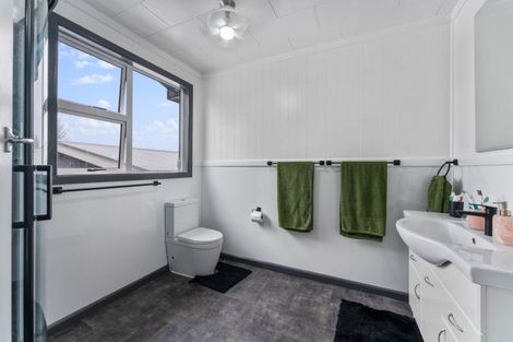 Photo of property in 82 Link Road, Wairakei, Taupo, 3384