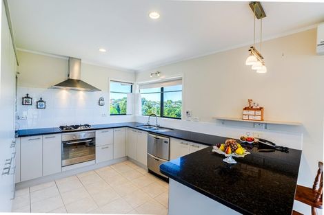 Photo of property in 2/28 Birman Close, Half Moon Bay, Auckland, 2012