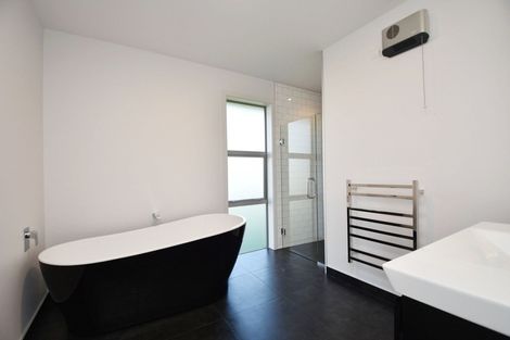 Photo of property in 361 Oreti Road, Otatara, Invercargill, 9879