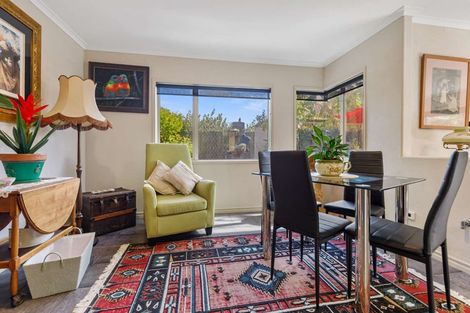 Photo of property in 41 Matene Place, Papamoa Beach, Papamoa, 3118