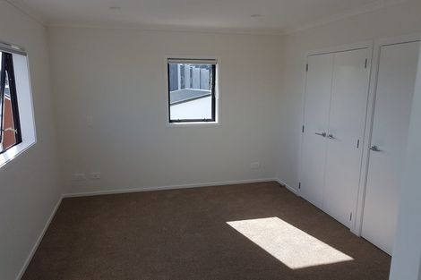 Photo of property in 1/2 Frances Bryers Road, Hobsonville, Auckland, 0616