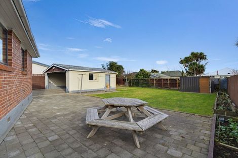 Photo of property in 7 Camden Street, Northcote, Christchurch, 8052