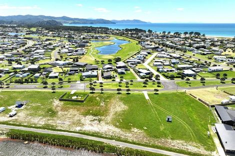 Photo of property in 332 Harbour Drive East, Matarangi, Whitianga, 3592