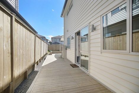 Photo of property in 61 Timmer Road, Flat Bush, Auckland, 2019