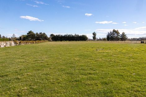 Photo of property in 60 Middle Road, Saint Andrews, Timaru, 7972
