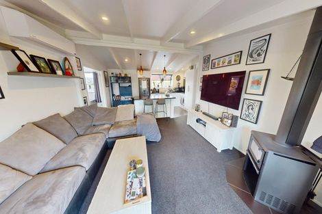 Photo of property in 23 Colonial Place, Kelvin Grove, Palmerston North, 4414