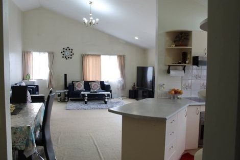 Photo of property in 6 Ali Place, Ranui, Auckland, 0612