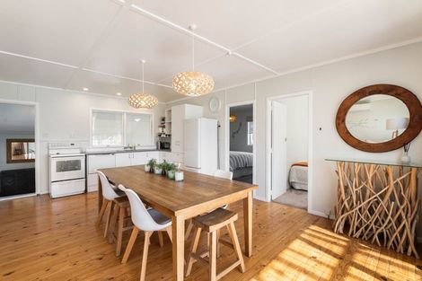 Photo of property in 213a Sylvia Road, Whangamata, 3620