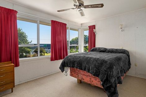 Photo of property in 52 Bureta Road, Otumoetai, Tauranga, 3110