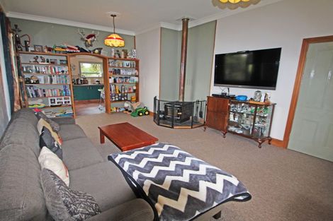 Photo of property in 437 Island Stream Road, Island Stream, Oamaru, 9492