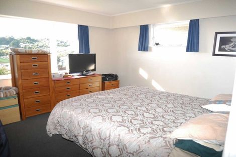 Photo of property in 395 Warspite Avenue, Ascot Park, Porirua, 5024