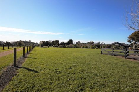 Photo of property in 12 Ivy Lane, Ohau, Levin, 5570