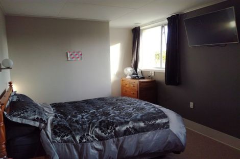 Photo of property in 2268 Ohai Clifden Highway, Orawia, Otautau, 9682