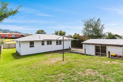 Photo of property in 100 Homedale Street, Pukehangi, Rotorua, 3015