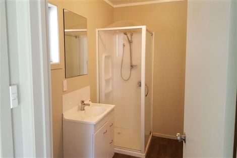 Photo of property in 21 Helena Road, Hillcrest, Hamilton, 3216