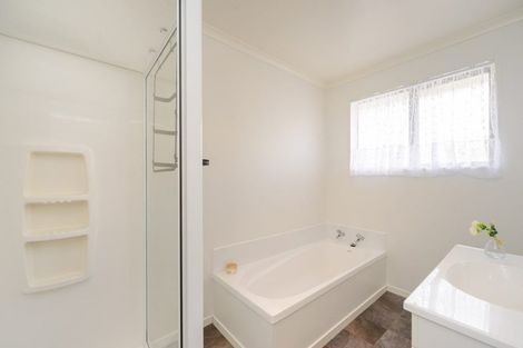 Photo of property in 37 Branigan Parade, Kelvin Grove, Palmerston North, 4414